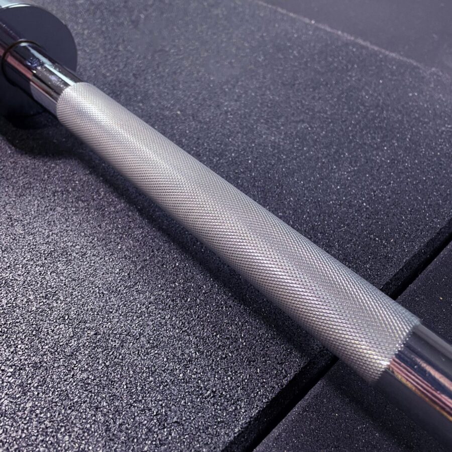 Olympic Barbell Essential 5ft 9kg (Silver) - Image 2